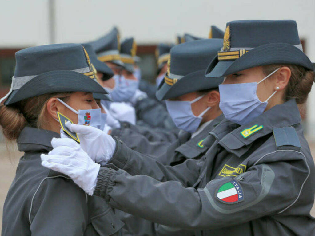 Guardia Di Finanza Concorso Per 1 330 Allievi Marescialli Al 96