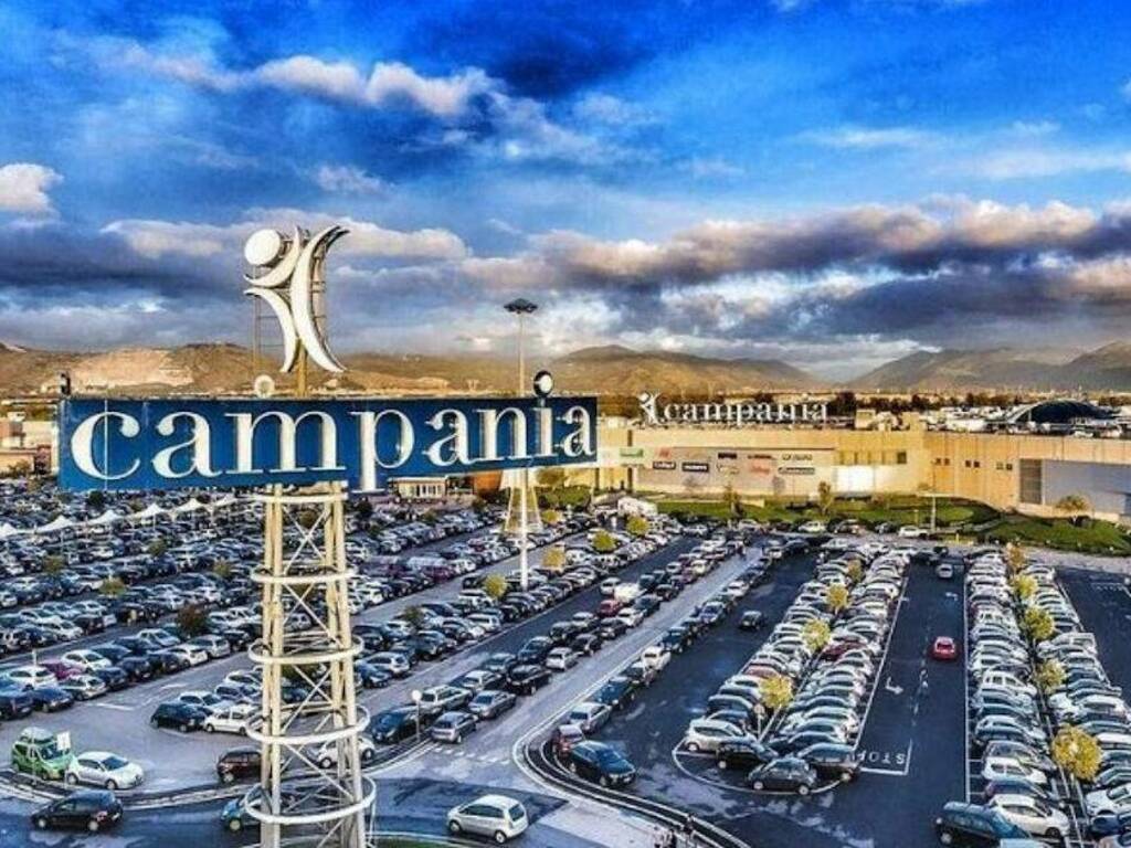 Il 28 - 29 e 30 marzo Pasqua al Centro Commerciale Campania