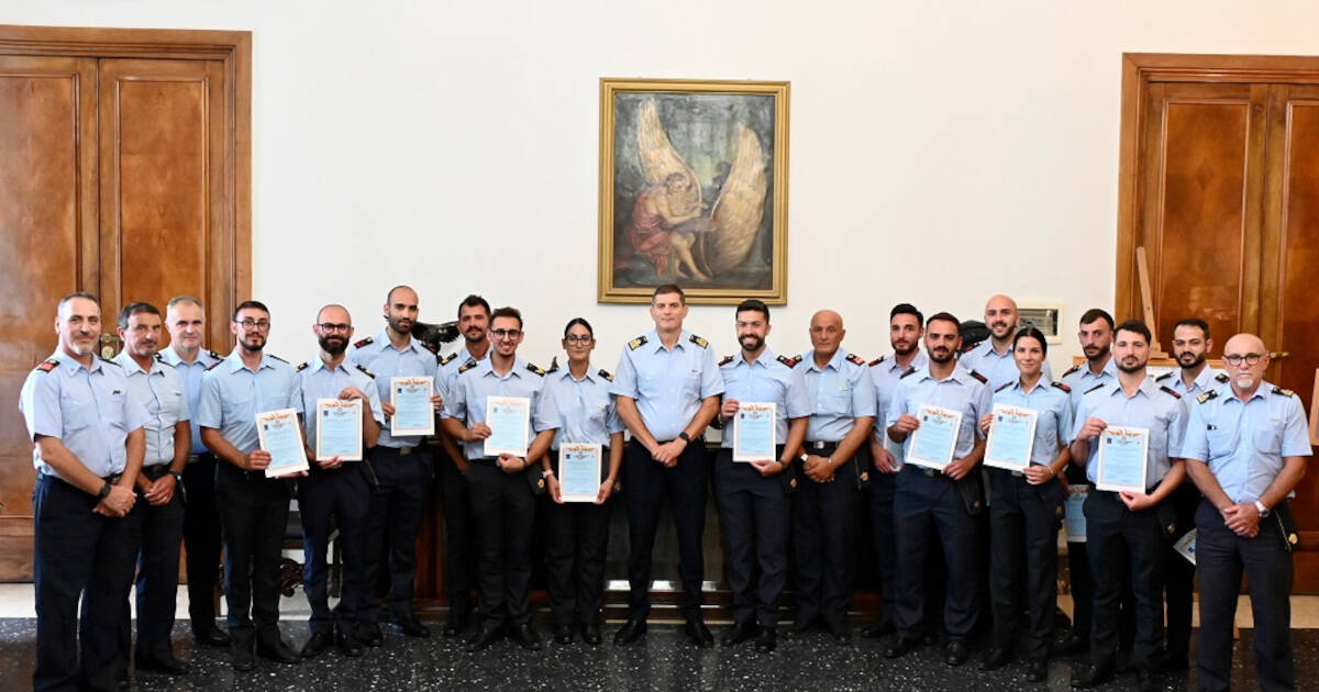 Caserta, Scuola Specialisti Aeronautica Militare: in 23 diventano manutentori meccanici