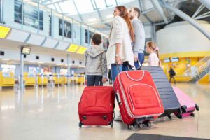 Persone in aeroporto