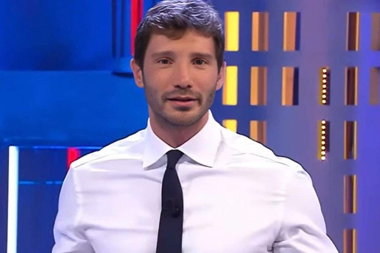 Affari Tuoi Stefano De Martino 