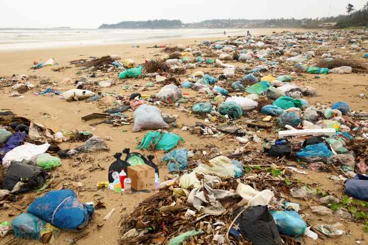 Rifiuti in spiaggia