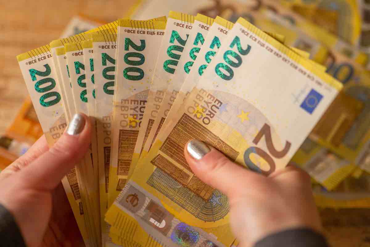 Banconote da 200 euro 