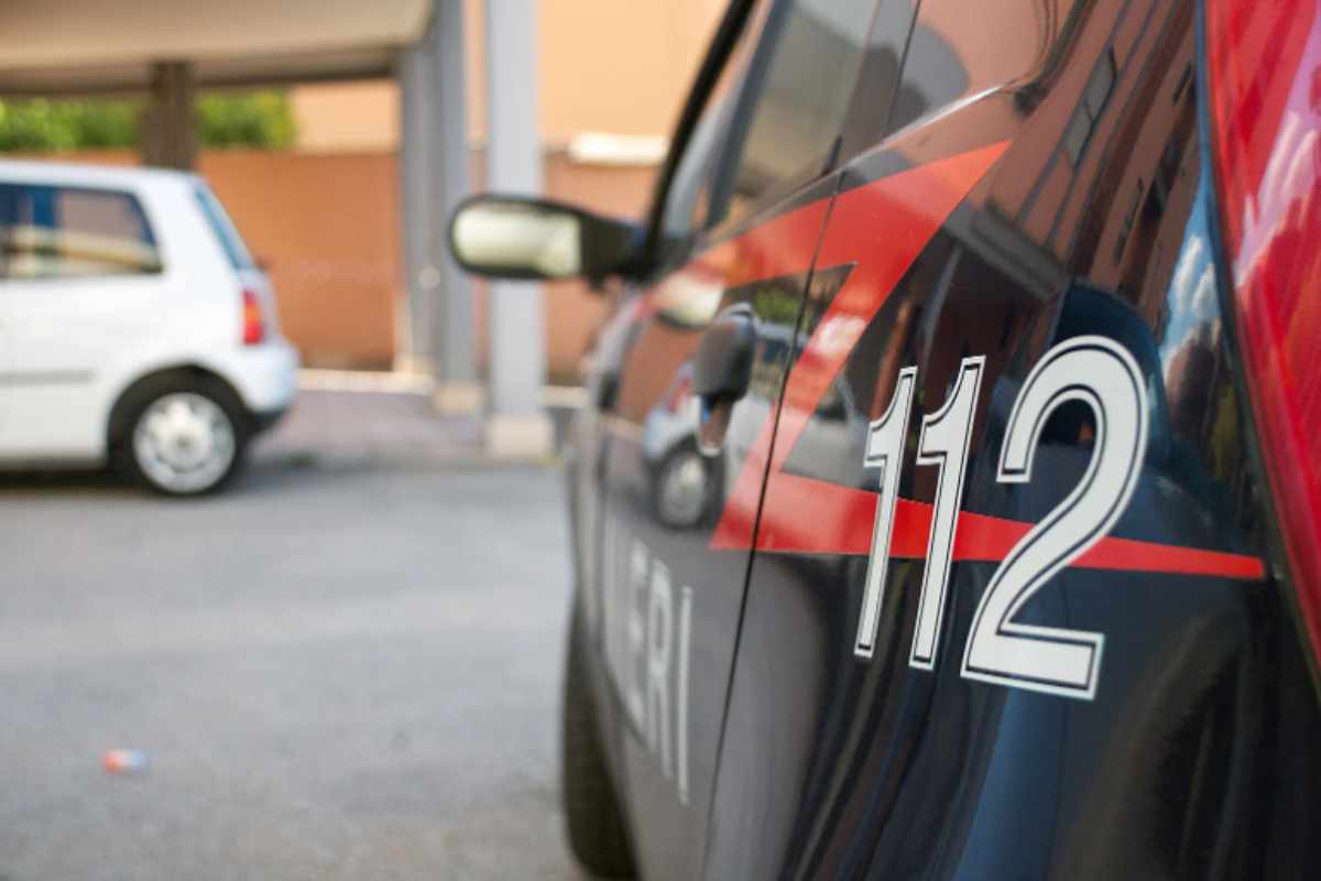 auto carabinieri